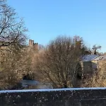 Rye Court And Annex Hemsley 赫尔姆斯利
